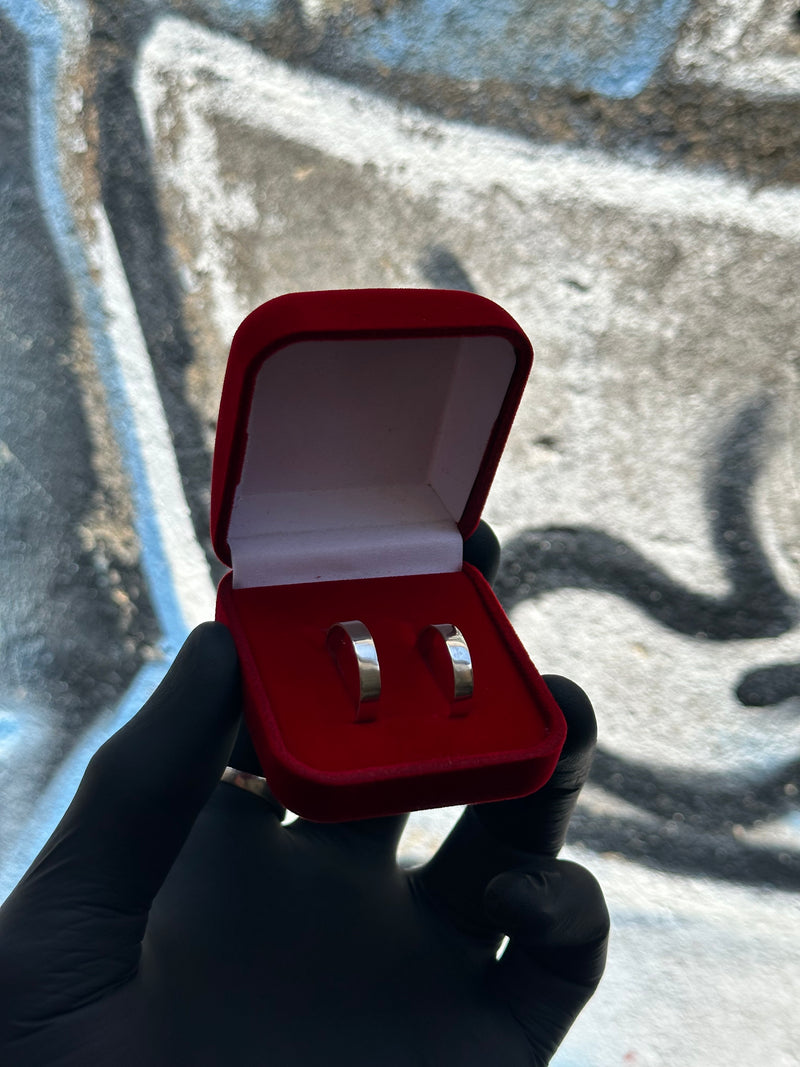 Aliança quadrada 4mm